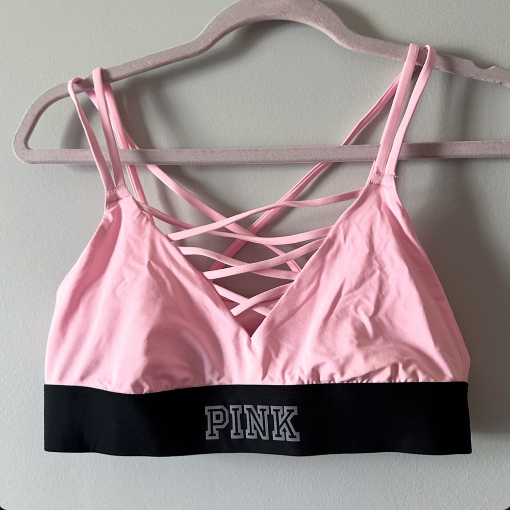 New VS PINK light pink ultimate sports bra